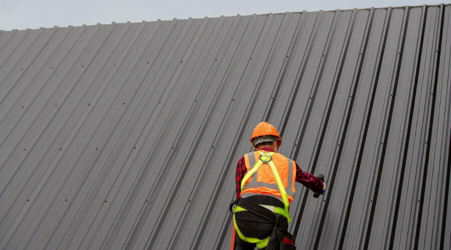 Professional metal roof installation services in Tampico, IL